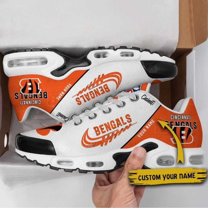 Cincinnati Bengals Personalized Plus Sneakers 0813 BGTN172