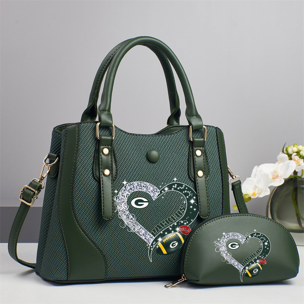 Emerald Tote — Free Wristlet Included Green Bay Packers PUHA012